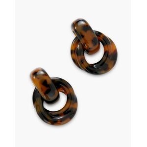 NEW Tuckernuck Tortoise Link Earrings